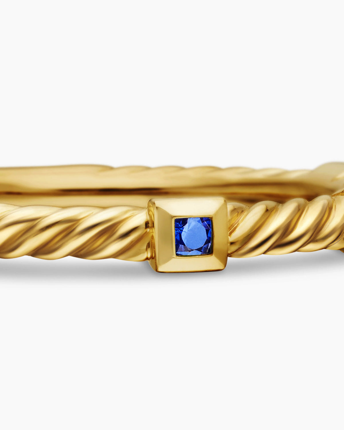 LIGHT BLUE SAPPHIRE