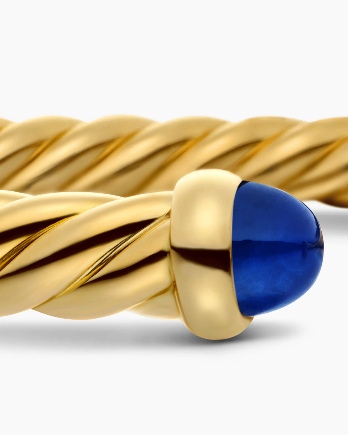 LIGHT BLUE SAPPHIRE